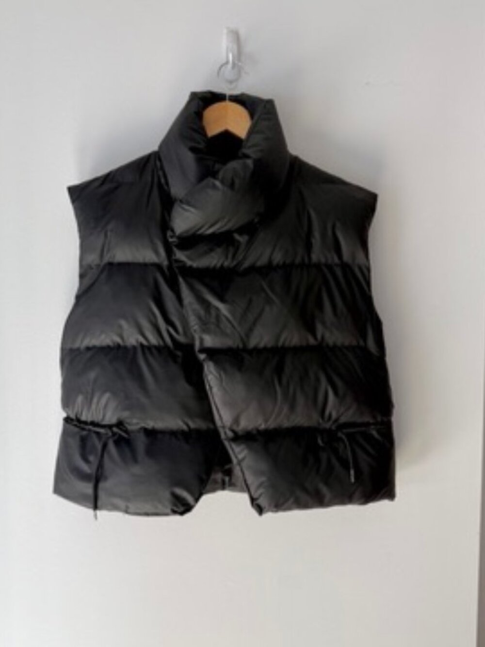 RAINS Puffer Vest in Black — Waterproof Wrap Front, Size S